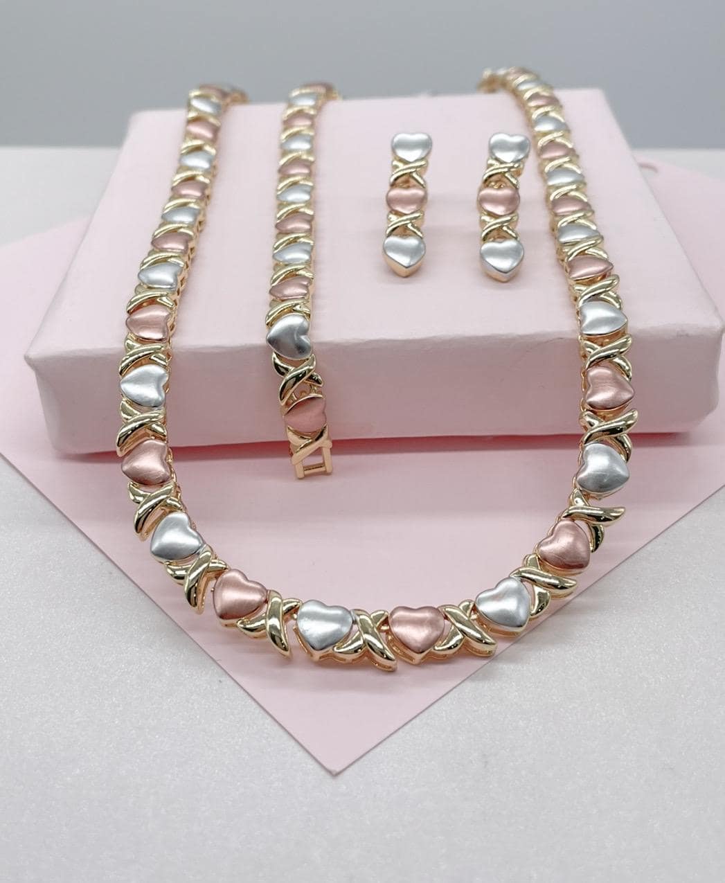 18k Gold Filled Heart XOXO Bracelet and Necklace Set