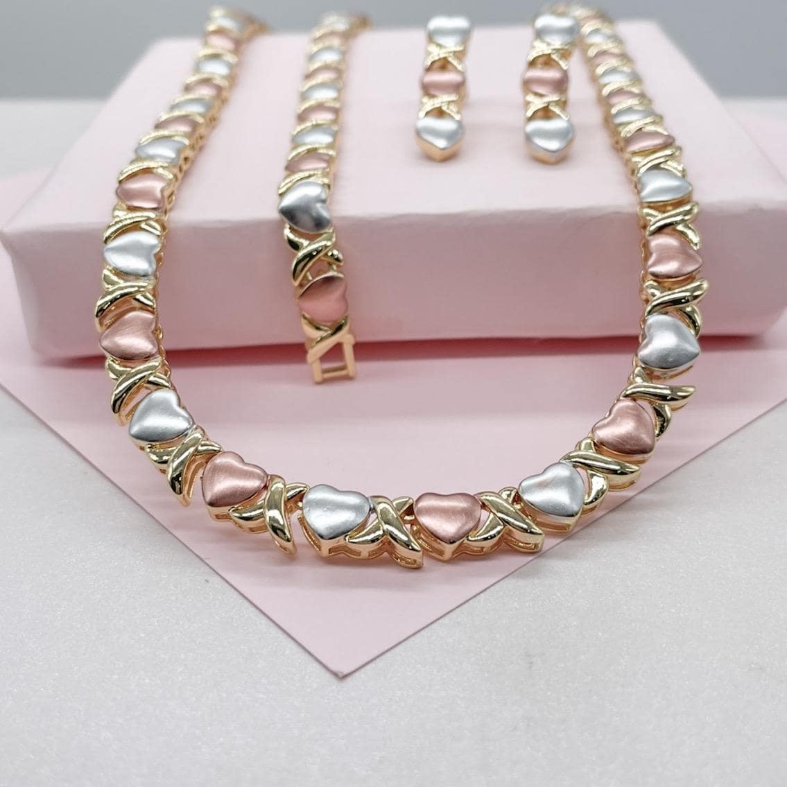 18k Gold Filled Heart XOXO Bracelet and Necklace Set