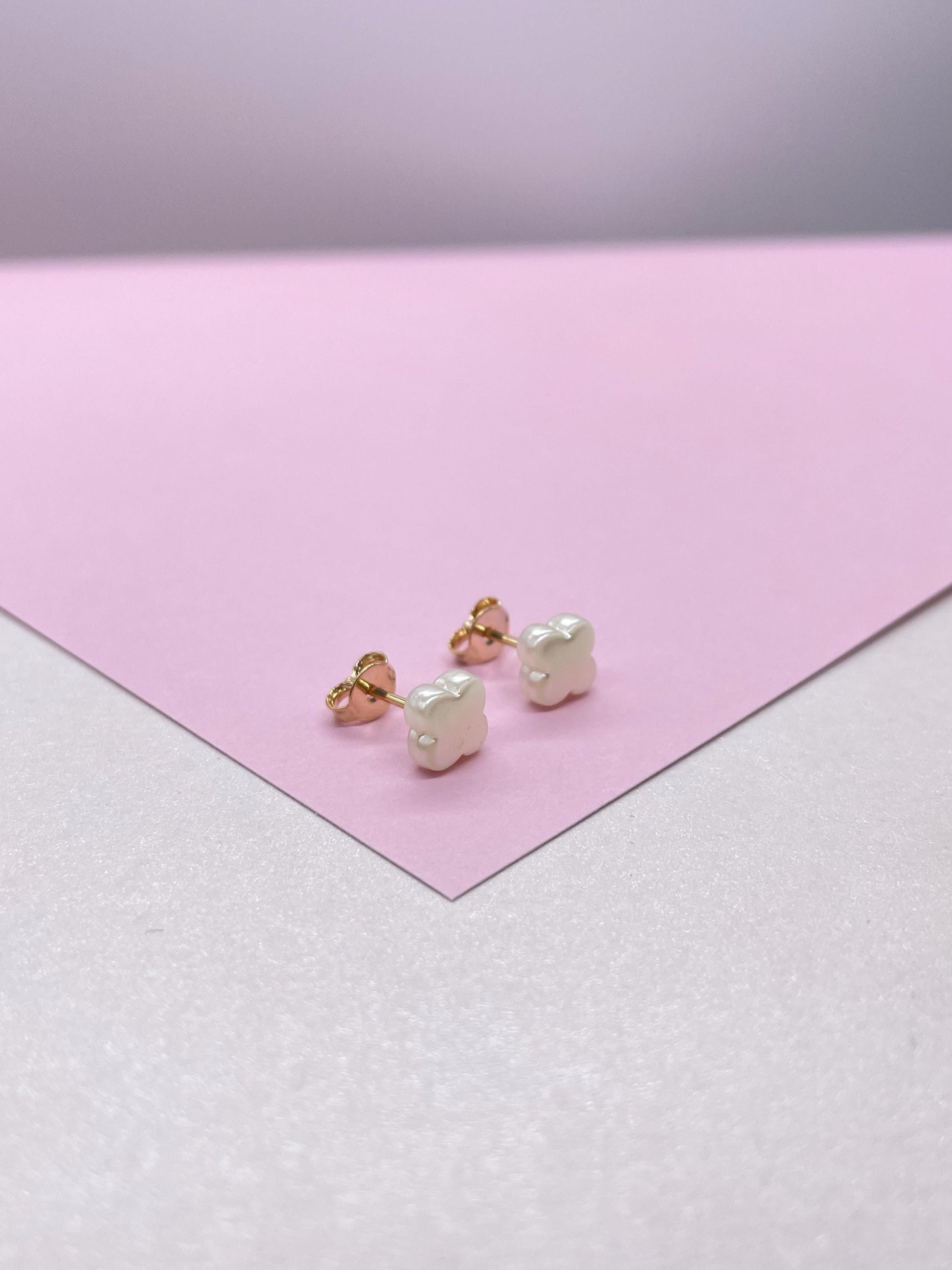 18k Gold Filled Tiny Flower Stud Pearl Earrings