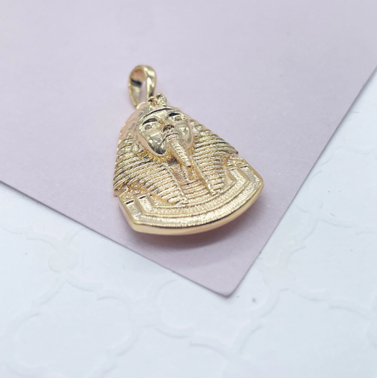18k Gold Layered Sphinx Pendant With Zircon Stone Eyes