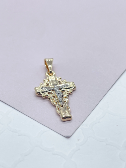 18k GoldFilled Pendant With Silver Toned Jesus
