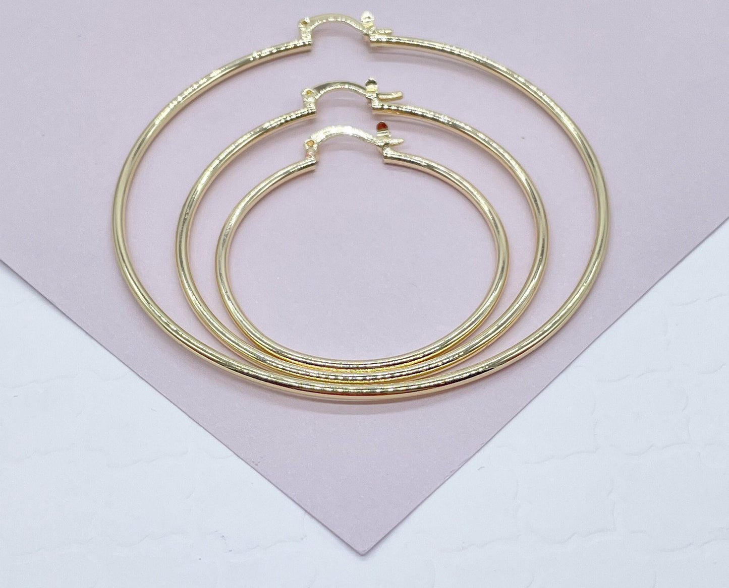 Light 18k Gold Layered Ultra Thin Hoops 1.7mm Thickness In S, M, L Sizes For