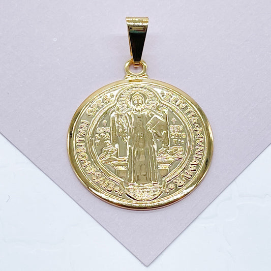 18k Gold Layered 20mm San Benito Round Medal Charm Wholesale Dainty Gold Saint