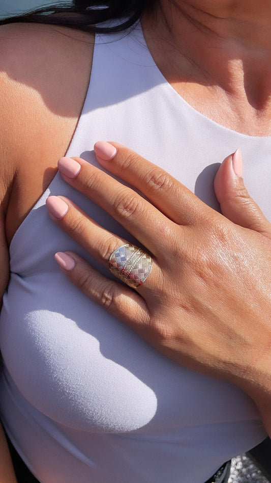 Large 18k Gold Layered Geometric Patterned Tri-Color Ring Wholesale Jewelry
