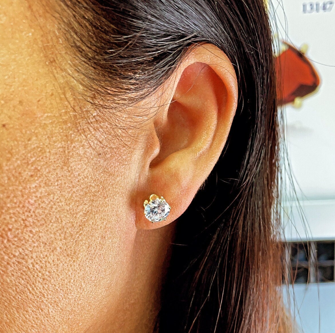 18k Gold Layered 8mm Cubic Zirconia Round Stud Earrings Crown Settings