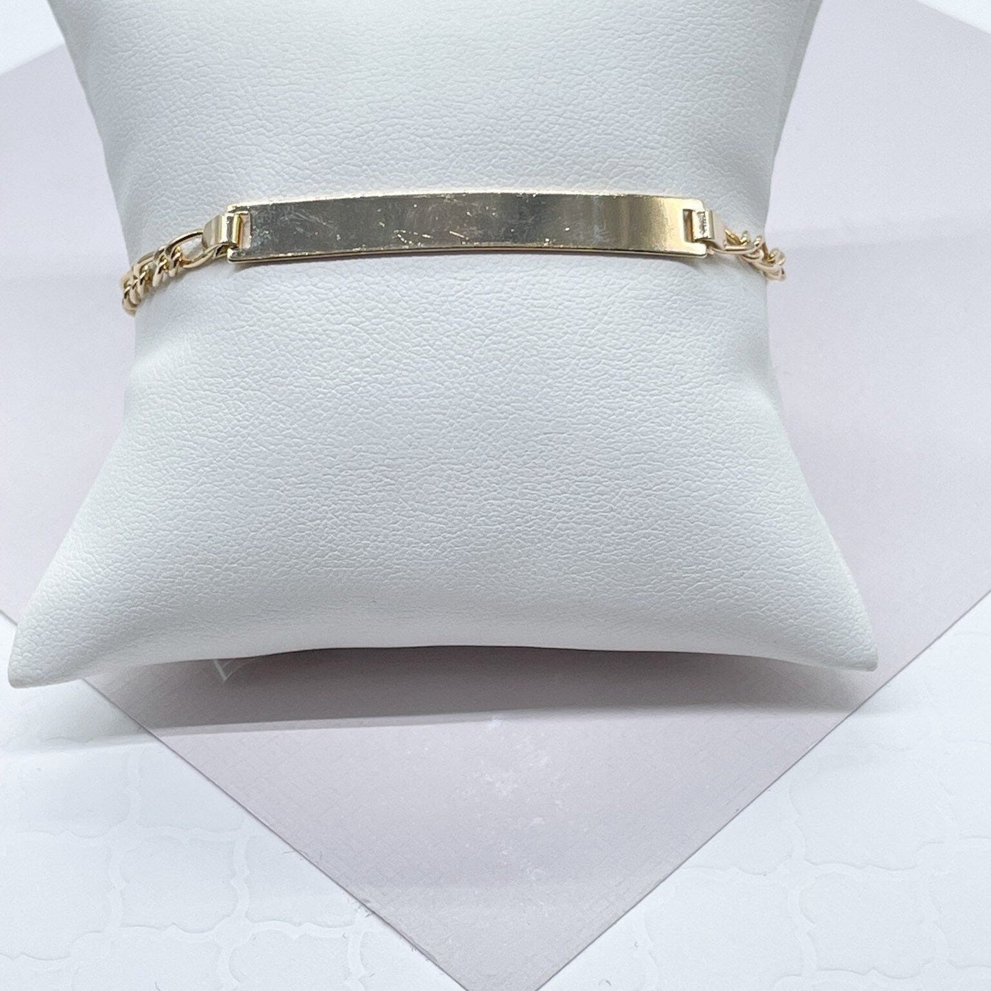 18k Gold Layered Plain ID Bracelet In A Figaro 1x1 Gold Layered Chain Wholesale