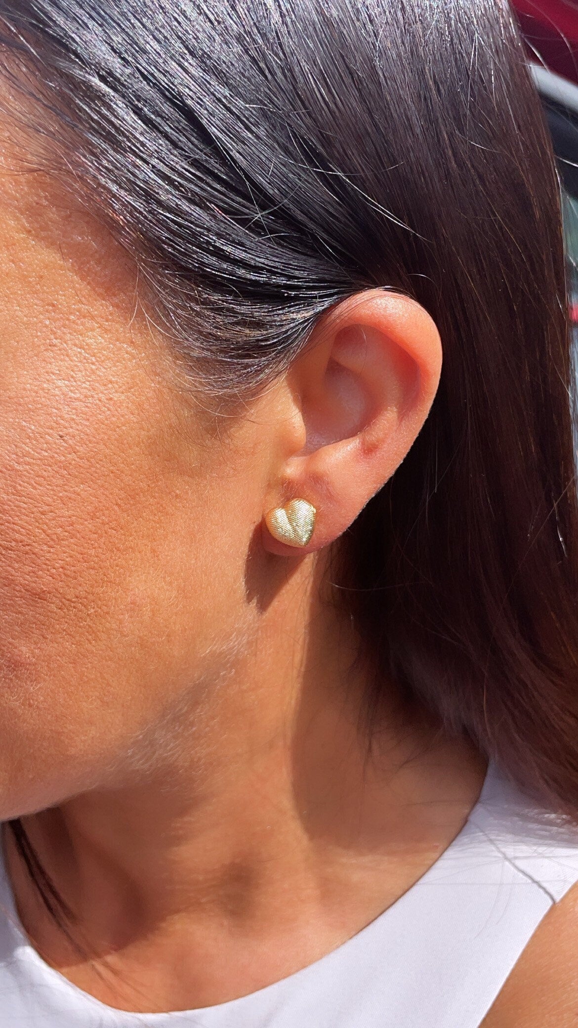 18k Gold Layered Puffy Design Heart Stud Earrings Featuring Pattern Detail