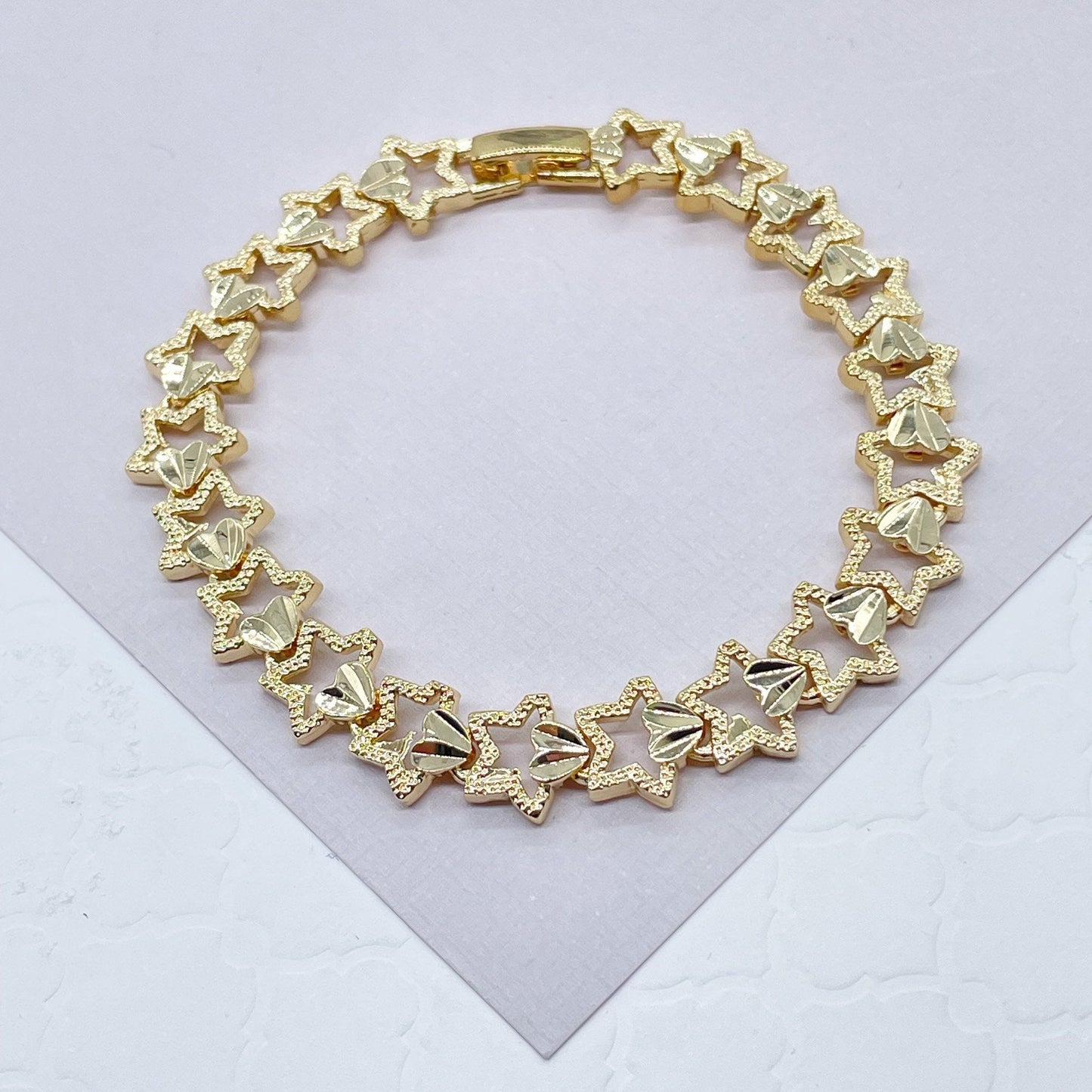 18k Gold Layered Hallowed Star and Attached Heart Engraved Pattern Bracelet For