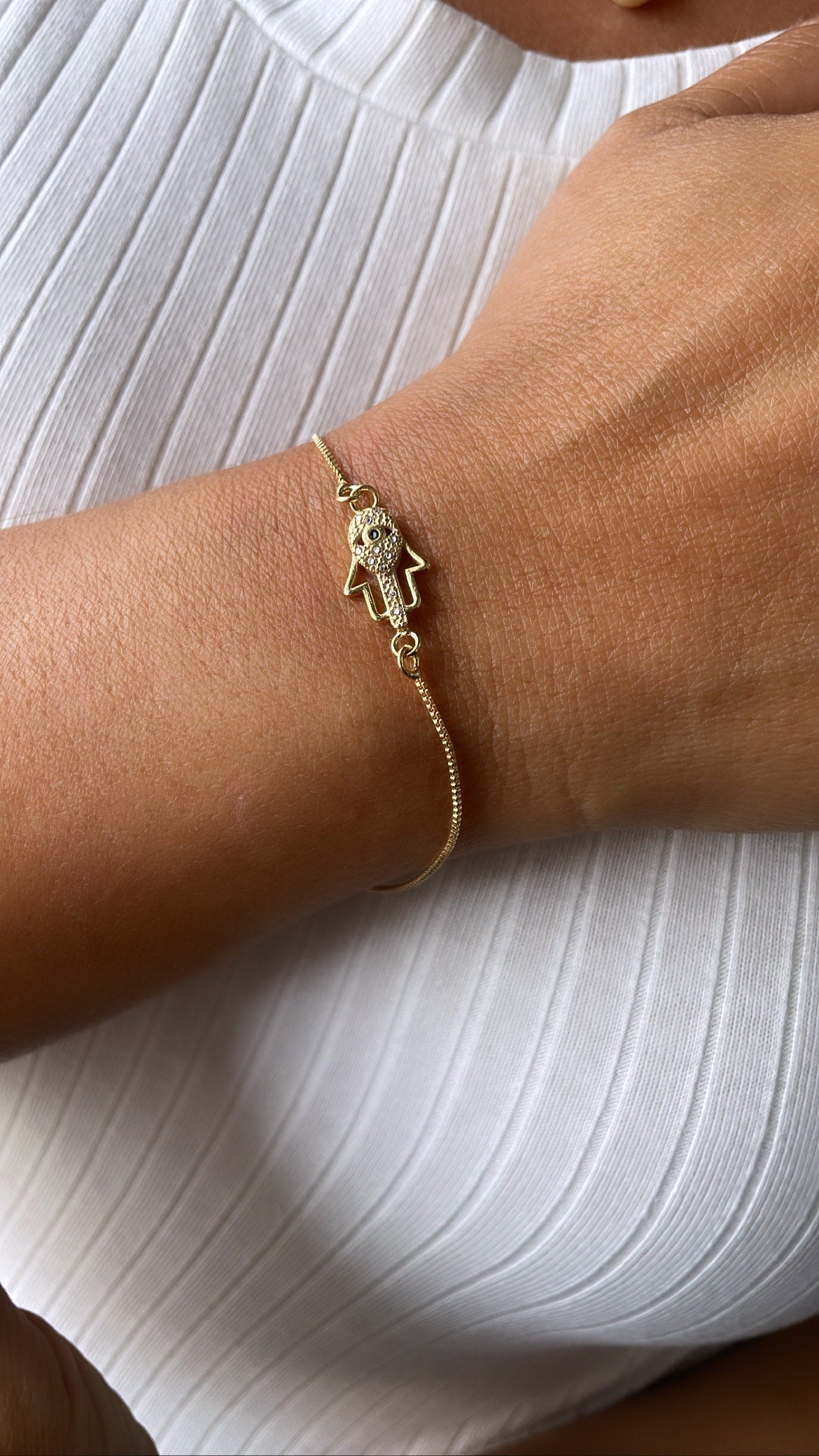 18k Gold Filled Dainty Box Chain Bracelet with CZ Hamza Hand Charm