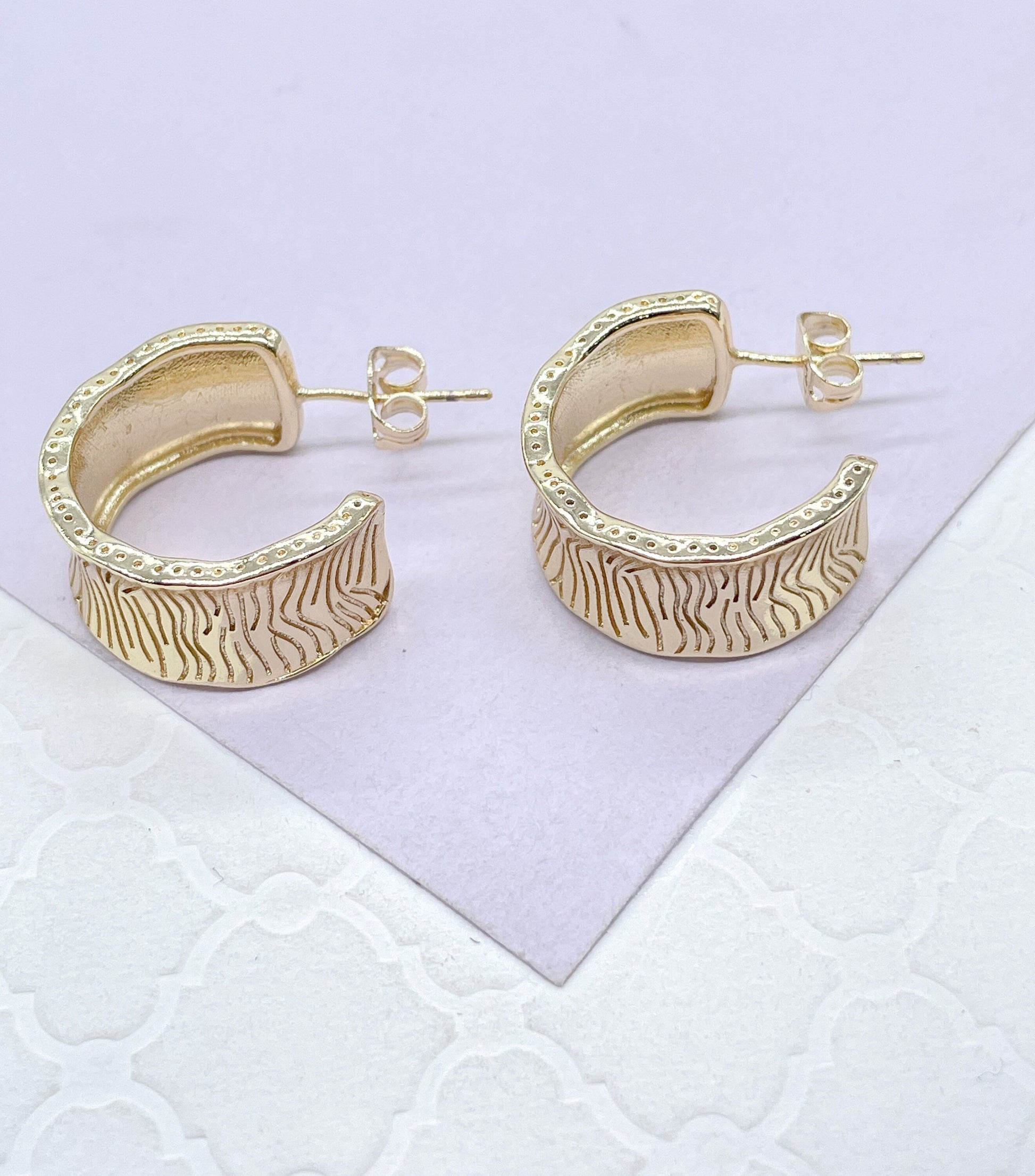 18k Gold Filled Wide Tree Trunk Patterned Open Hoop Earrings