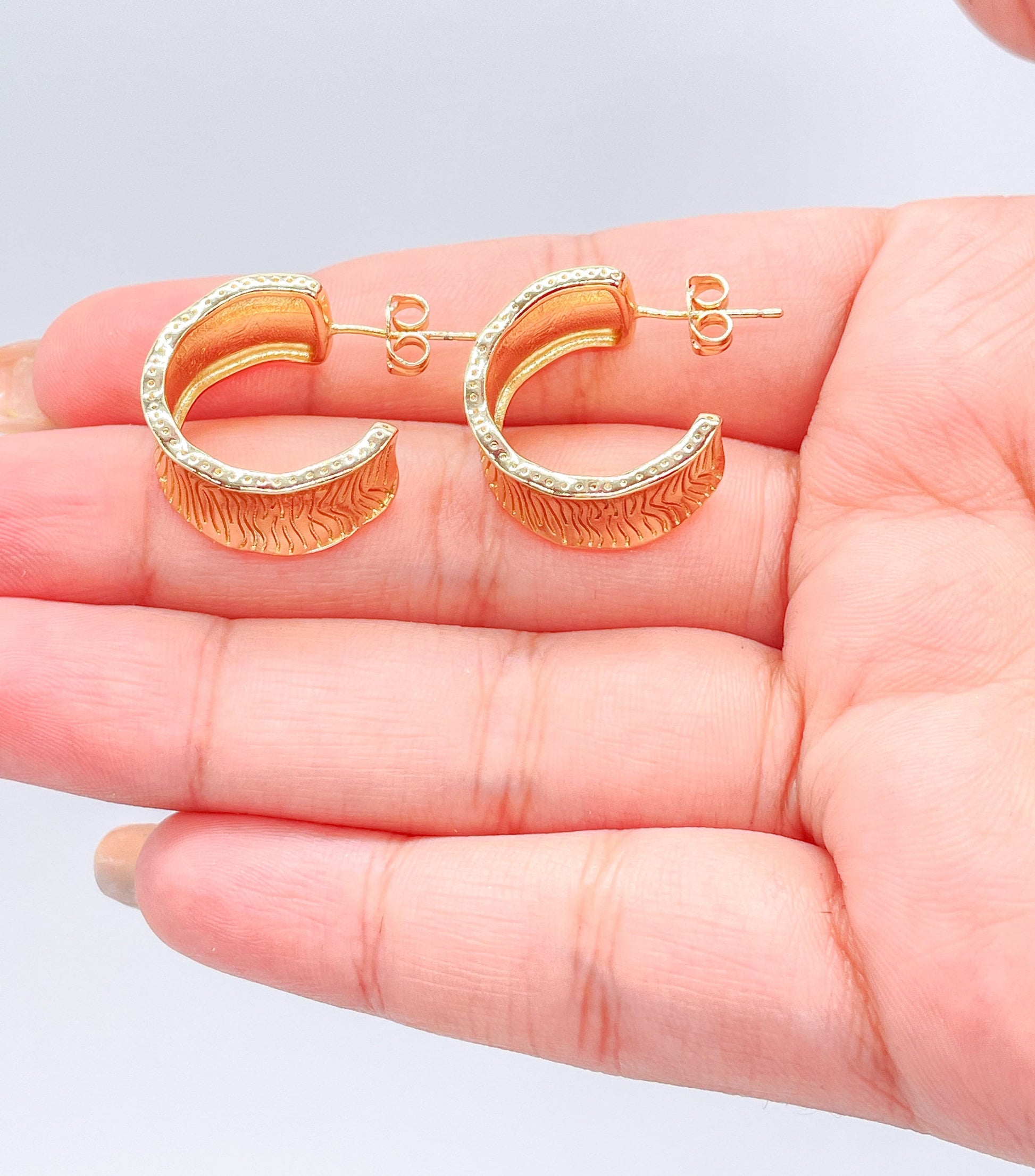 18k Gold Filled Wide Tree Trunk Patterned Open Hoop Earrings