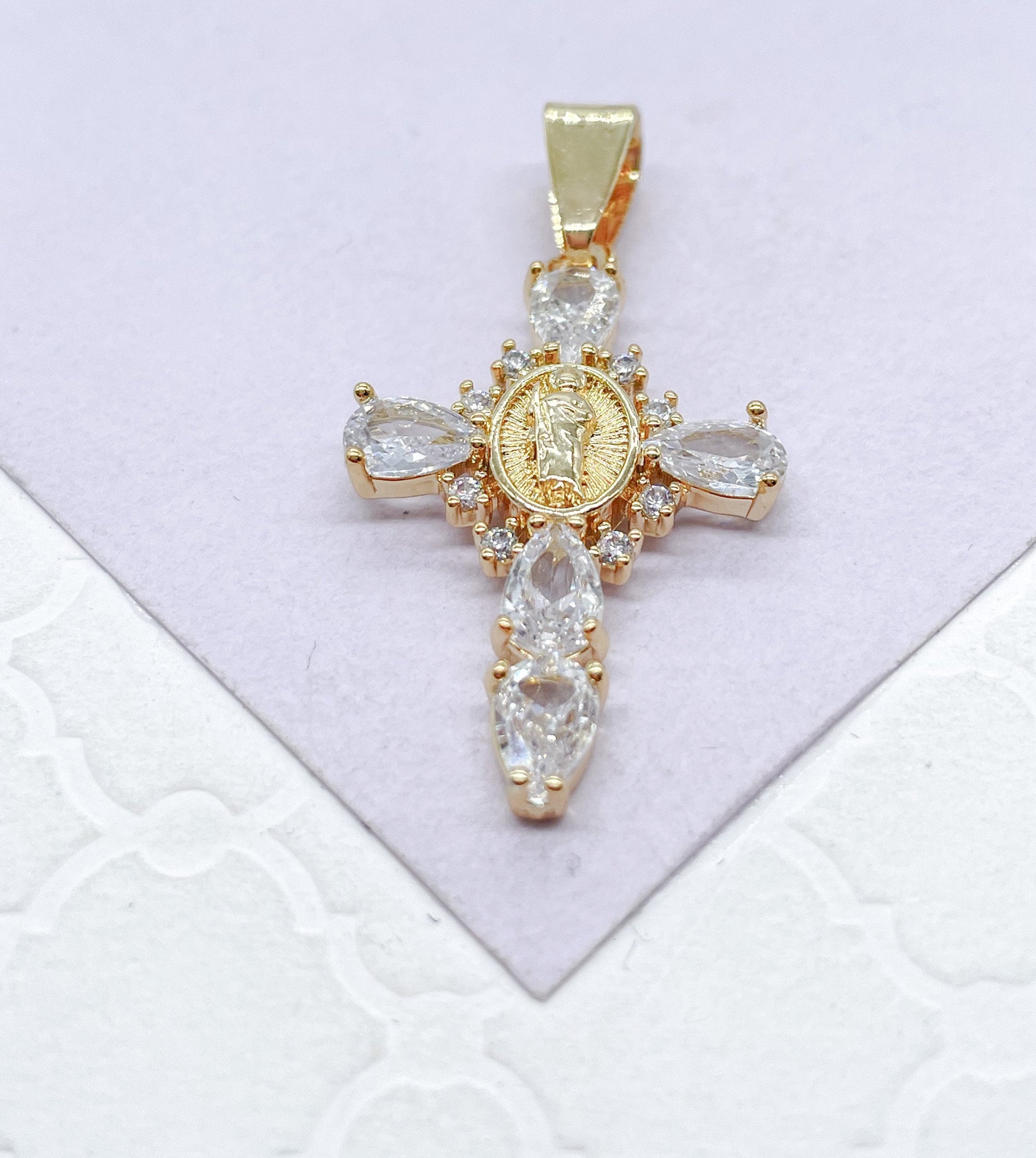 18k Gold Filled White Pear Cut Stone Crucifix With Jesus Center Pendant